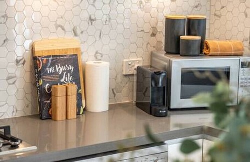 Mile End Apartment | The Tea House - Apartment 2