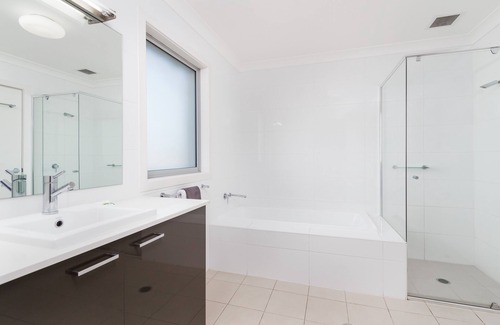 Cranebrook House | THE TERRACE AT CRANEBROOK