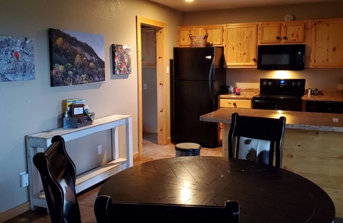 Leakey House | The Texas Wheelhouse