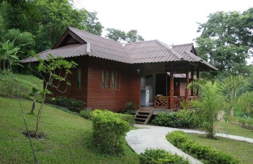 Hang Chat Cabin | The Thai Elephant Conservation Center Lampang