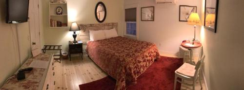 Tilton Hotel | The Tilton Inn