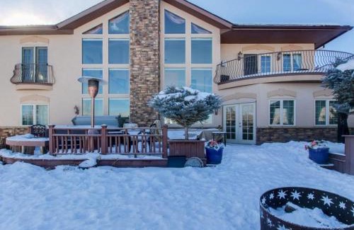 Gypsum House | The Timberwolf on Cotton Ranch