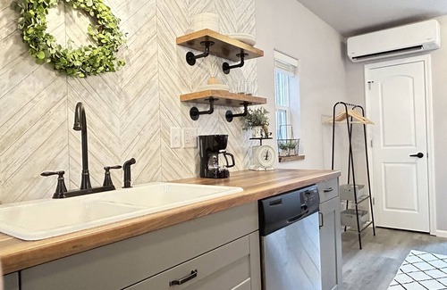 Birnamwood Apartment | The Time Travel Inn