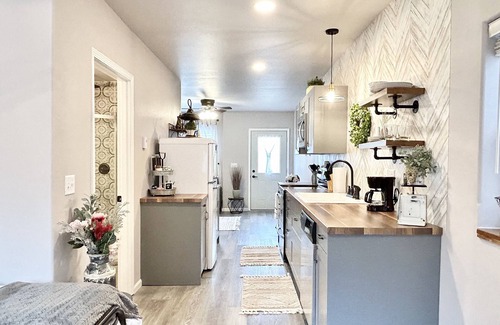 Birnamwood Apartment | The Time Travel Inn