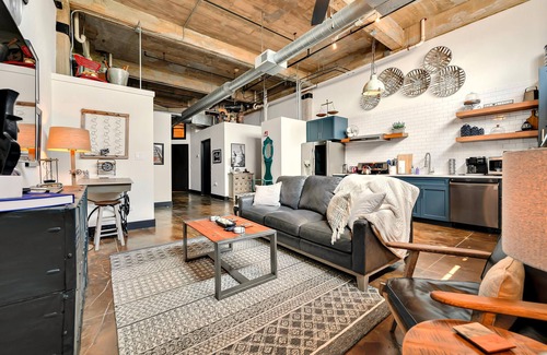 Brazos Condo | The Timeout at 203