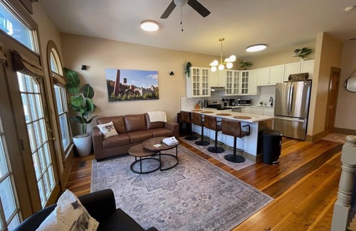 Versailles Apartment | The Top Shelf on the Bourbon Trail in Historical Downtown Versailles