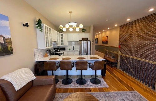 Versailles Apartment | The Top Shelf on the Bourbon Trail in Historical Downtown Versailles