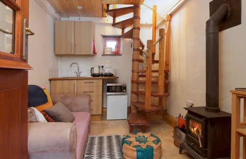 Patrick Cottage | The Tower - sleeps 2 guests in 1 bedroom