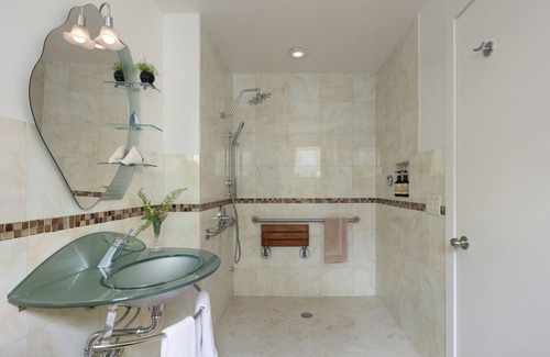 Adams Bed & Breakfast | The Trail in Adams - Berkshires’ Art Hotel