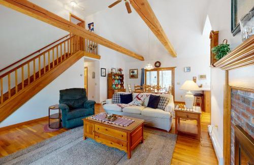 North Eastham House | The Tranquil Heron Cottage