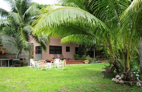Arorangi Apartment | The Tree House 1 or 2 bedrooms flats