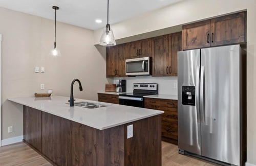 Sun Peaks Condo | The Tree House at Altitude #6