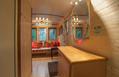 Travis Heights House | The Treecycle