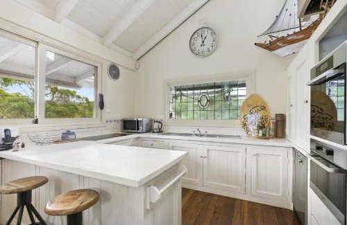 Lorne House | The Treehouse