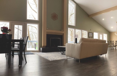 Wildwood Apartment | The Treehouse of North Park