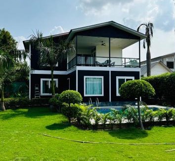 Faridabad House | The Trehan 56 Farm