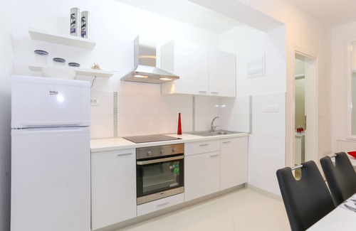 Tribunj Apartment | The Tribunj Suites