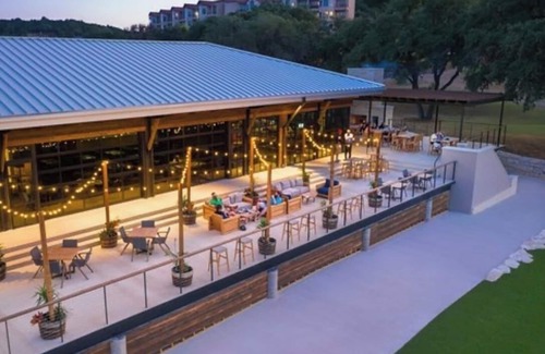Boerne Condo | The Troubadour at Tapatio Springs Resort- Golf, Swimming Pool, Restaurant & Bar.
