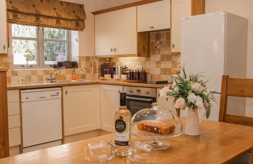 Acton Scott Cottage | THE TURNIP HOUSE, pet friendly, luxury holiday cottage in Westhope