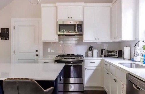 Holly House | The ultimate East Side sanctuary