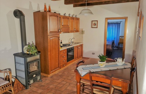 Moggiana Apartment | THE VAT -BEAUTIFUL RUSTIC STONE COTTAGE