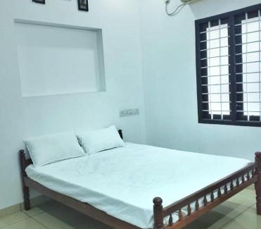 North Paravur Villa | The Veedu Entire Villa 3BHK-Kitchen "only for family"