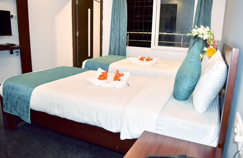 Yelahanka Hotel | The Verda Prakyathi