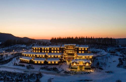 Fusong County Hotel | The View Hotel Changbai Mountain - MGallery Collection