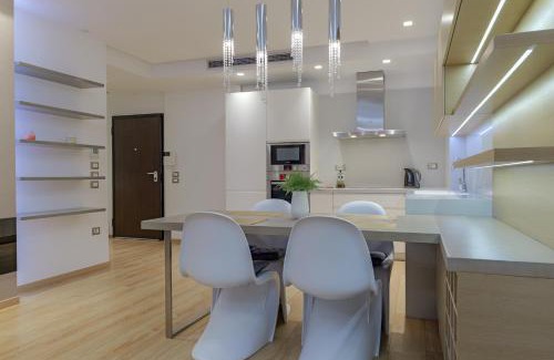 Qender Apartment | The View Luxury Apartment Center