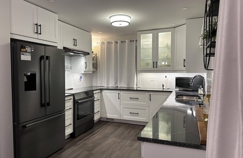 Okanagan-Similkameen House | The View on 87th Osoyoos 2 bedroom, 1.5 bath, covered patio view vacation home.