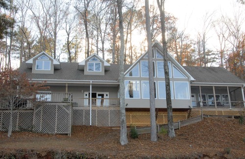 Clanton House | The View on Lake Mitchell
