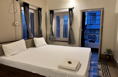 Ballygunge Apartment | The ViewHouse Studio 1BHK