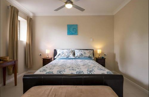 Deception Bay Villa | The Villa at the Bay