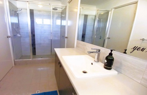 Karnup House | The Vista Stay - Home away from home