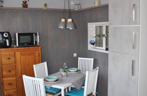 Hueckeswagen Apartment | The "Vogelhaus" - fitter/agent and holiday apartment in Hückeswagen