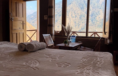 Banjar Hotel | The VOID - Tirthan Valley