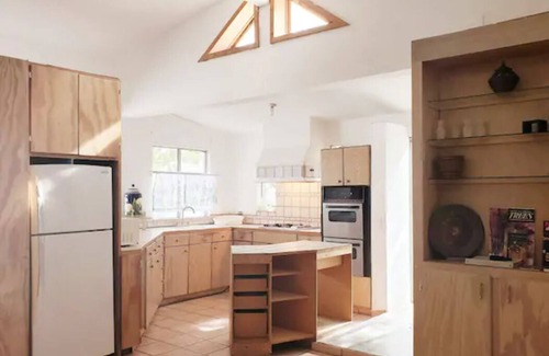 Primera Seccion House | The wading pool house