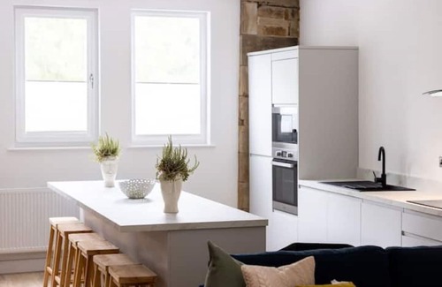 Triangle House | The Wagon Shed, Luxury Yorkshire stay