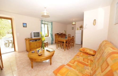 Viala-du-Pas-de-Jaux House | the walnut viala of the pas de jaux