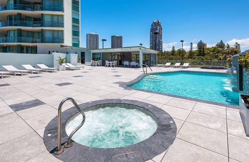 Main Beach Apartment | The Waterford on Main Beach