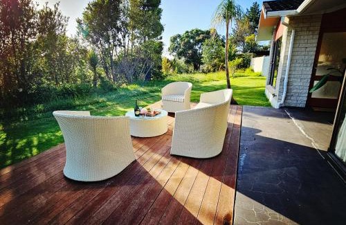 Massey House | The waterfront 361-With sea view, skysport and air conditioner in each bedroom