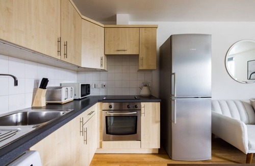 Bishop's Apartment | The Waterloo Apartments