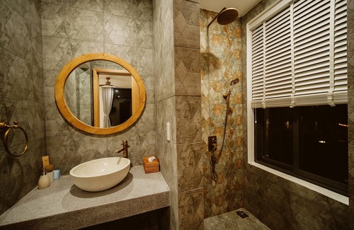 Hoi An Hotel | The Watermark Beachside Hotel