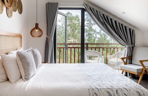 Hoi An Hotel | The Watermark Beachside Hotel