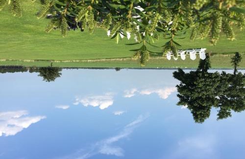 Ouderkerk Aan de Amstel Bed & Breakfast | The Waverly House