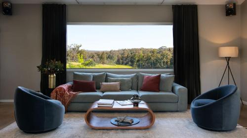 Shepherds Flat House | The Welcome Paddock
