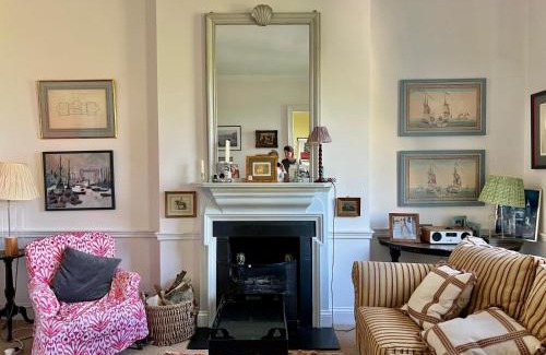 Littlebredy Apartment | The West Wing - Bride Valley - Jurassic Coast