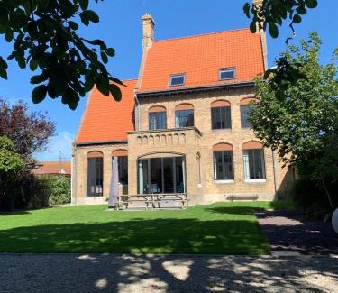 Westende House | The westhouse
