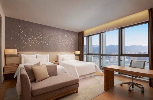 Jeifangbei Central Business District Hotel | The Westin Chongqing Liberation Square