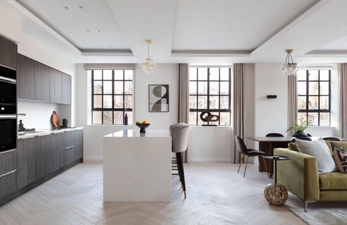 Westminster Apartment | The Westminster Residences - Luxury 3-Bed 3 Bath